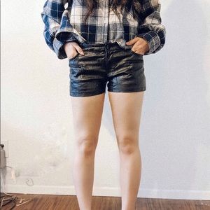 Crackled faux leather shorts